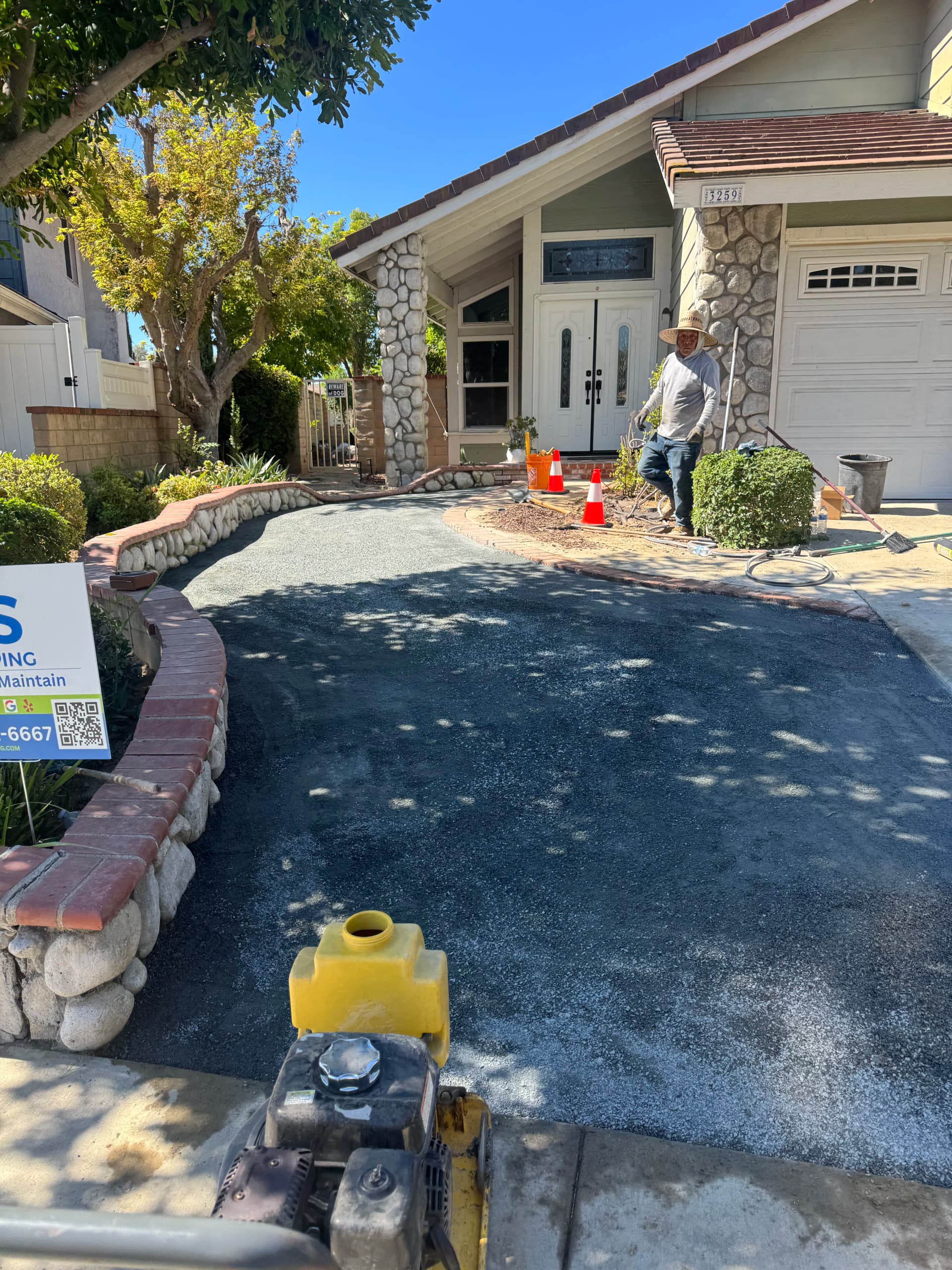 Gallery photos for Front Yard Artificial Turf Install That Ditches the Mower for Good: Image #2